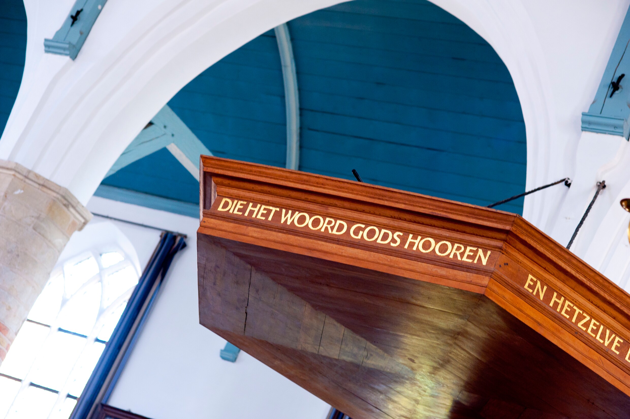 Maak van de predikant geen zzp'er