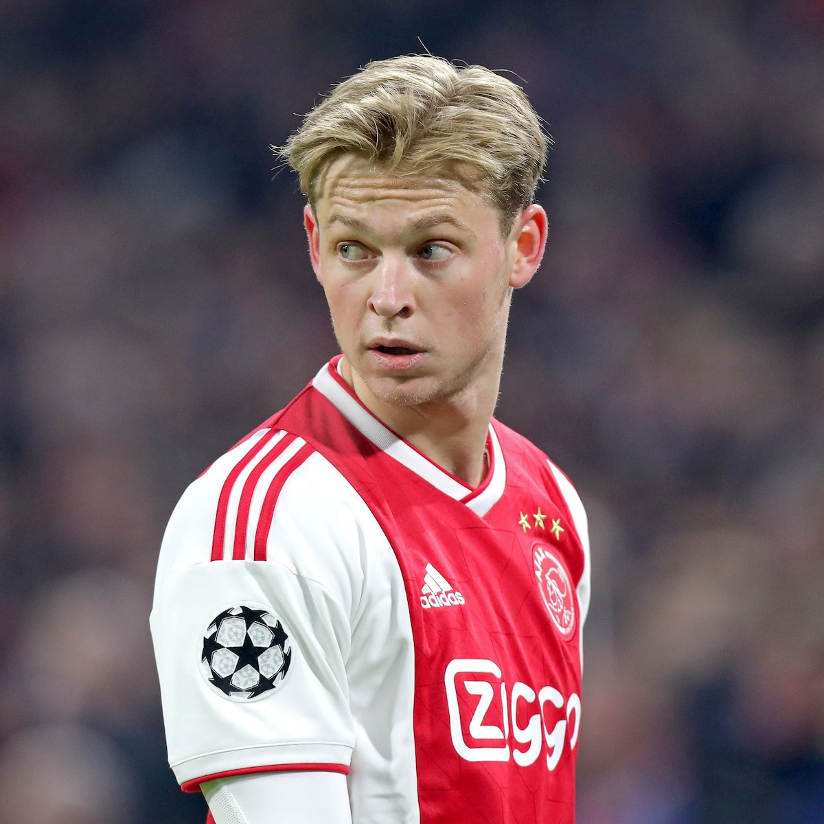 Frenkie de Jong naar Barcelona: de vraag is of hij bij Ajax al echt tot  bloei is gekomen | Trouw