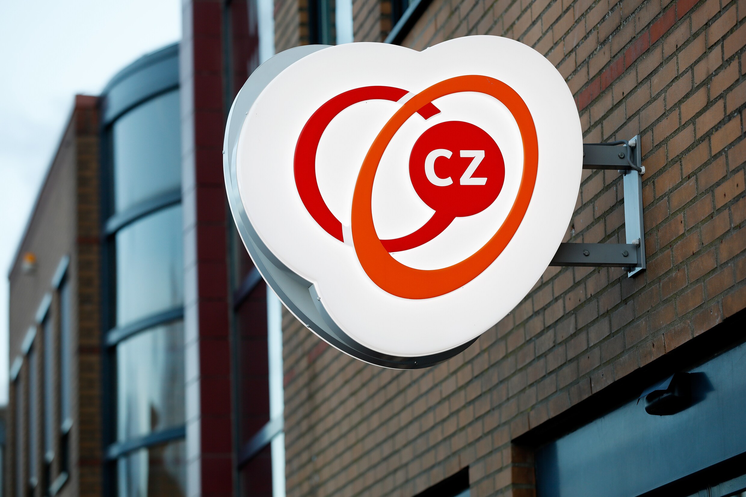 CZ dwingt ggz-instellingen om digitale behandelingen aan te bieden