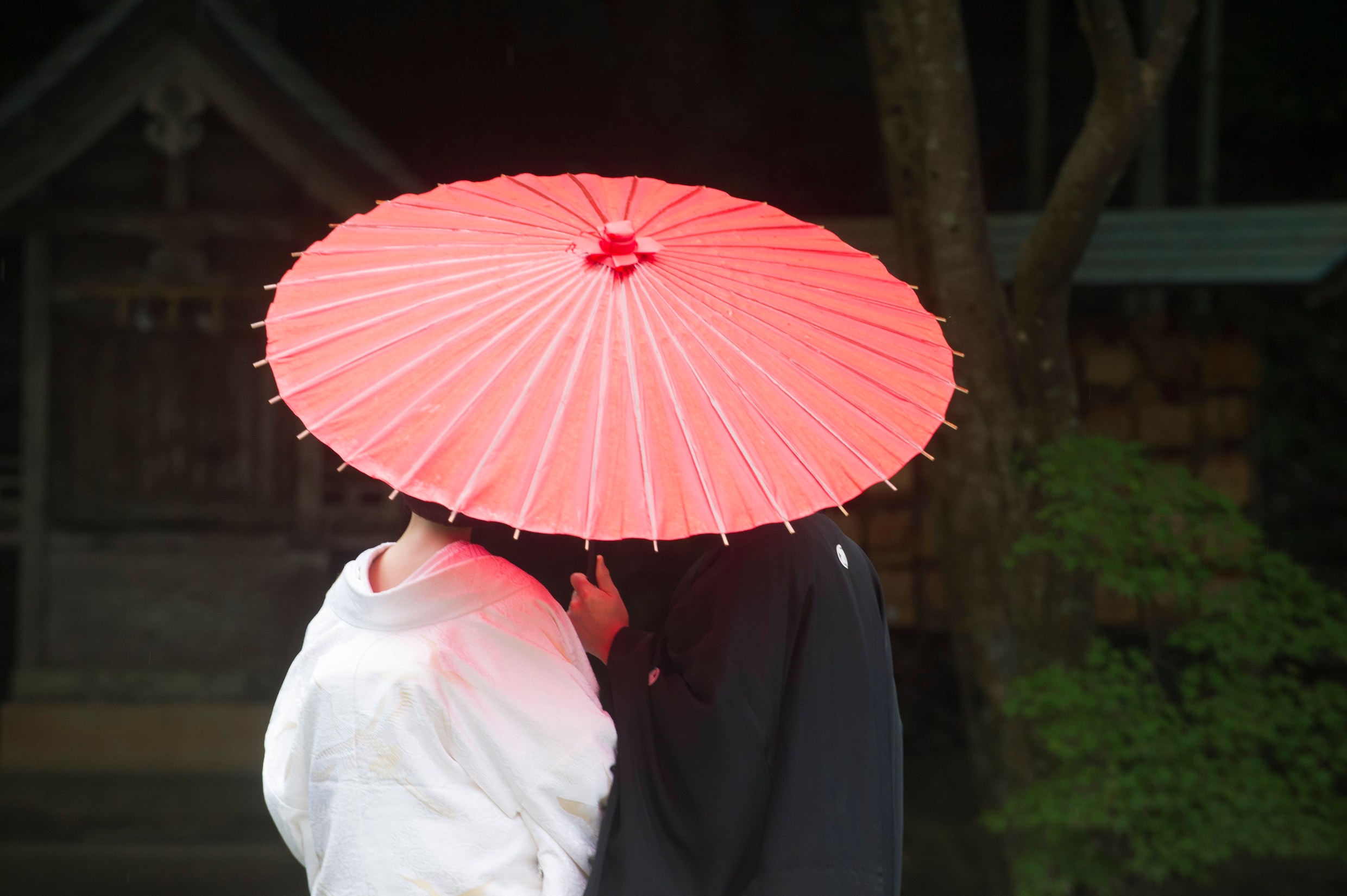 Zo hoort het op een traditionele bruiloft in Japan | Trouw