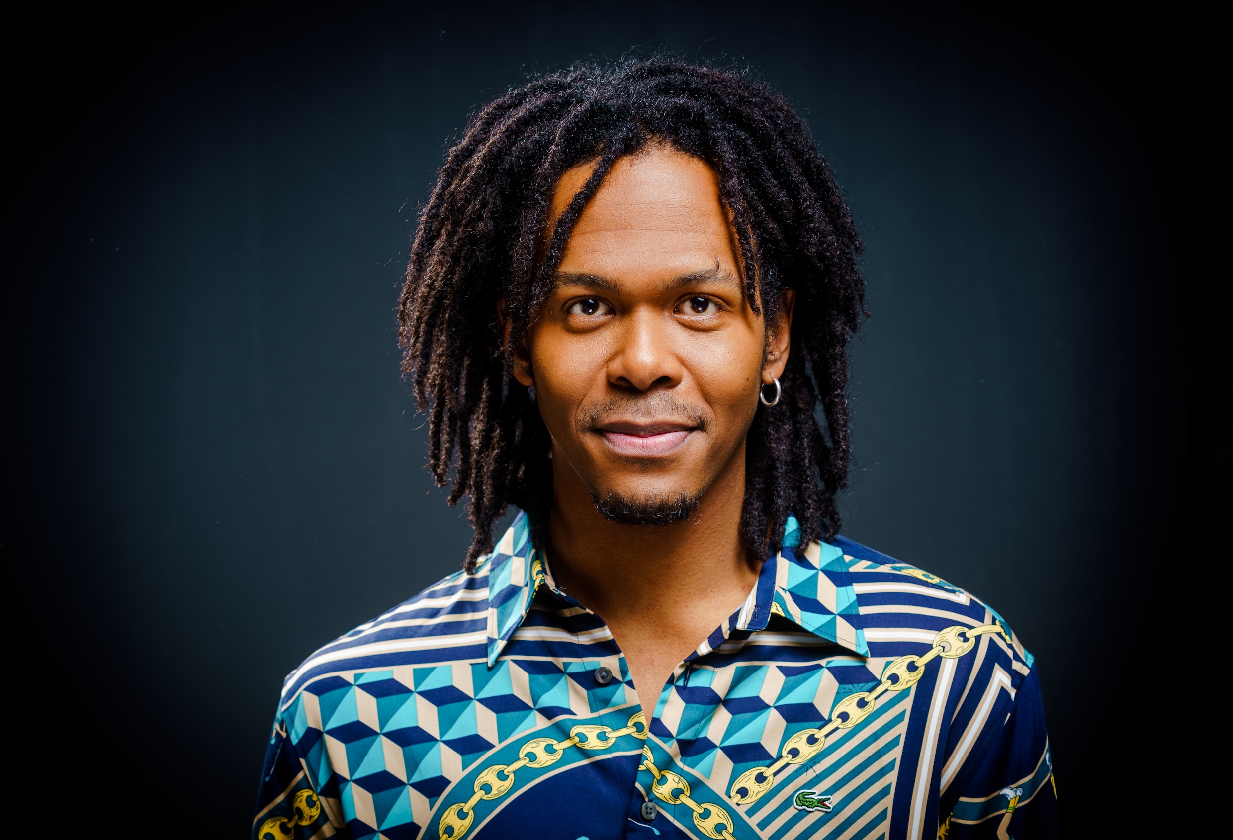 Gilam fonida ruscha uy qurilishi pornosi