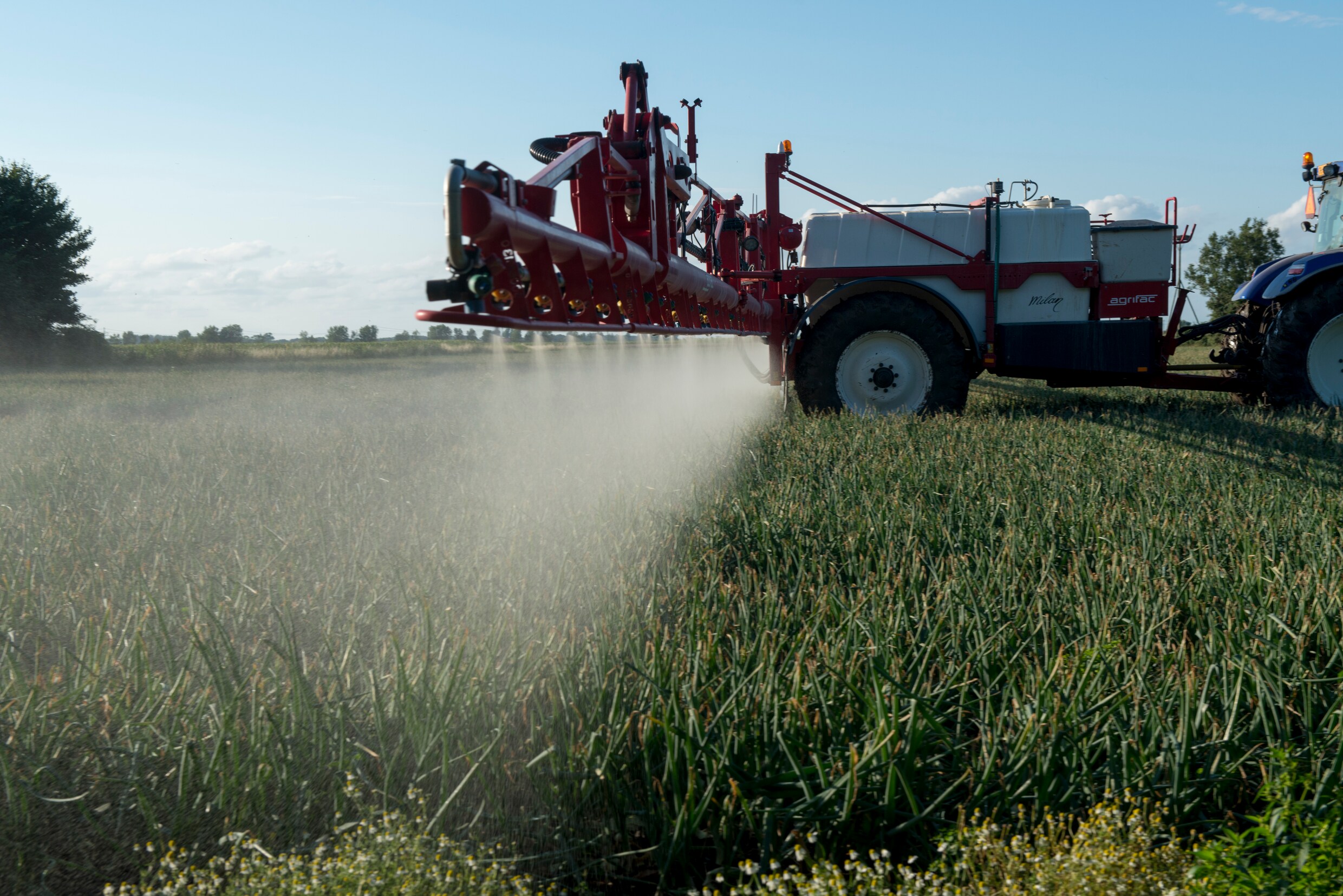 Timmermans’ halvering van gebruik pesticiden in 2030 staat ineens op de ...