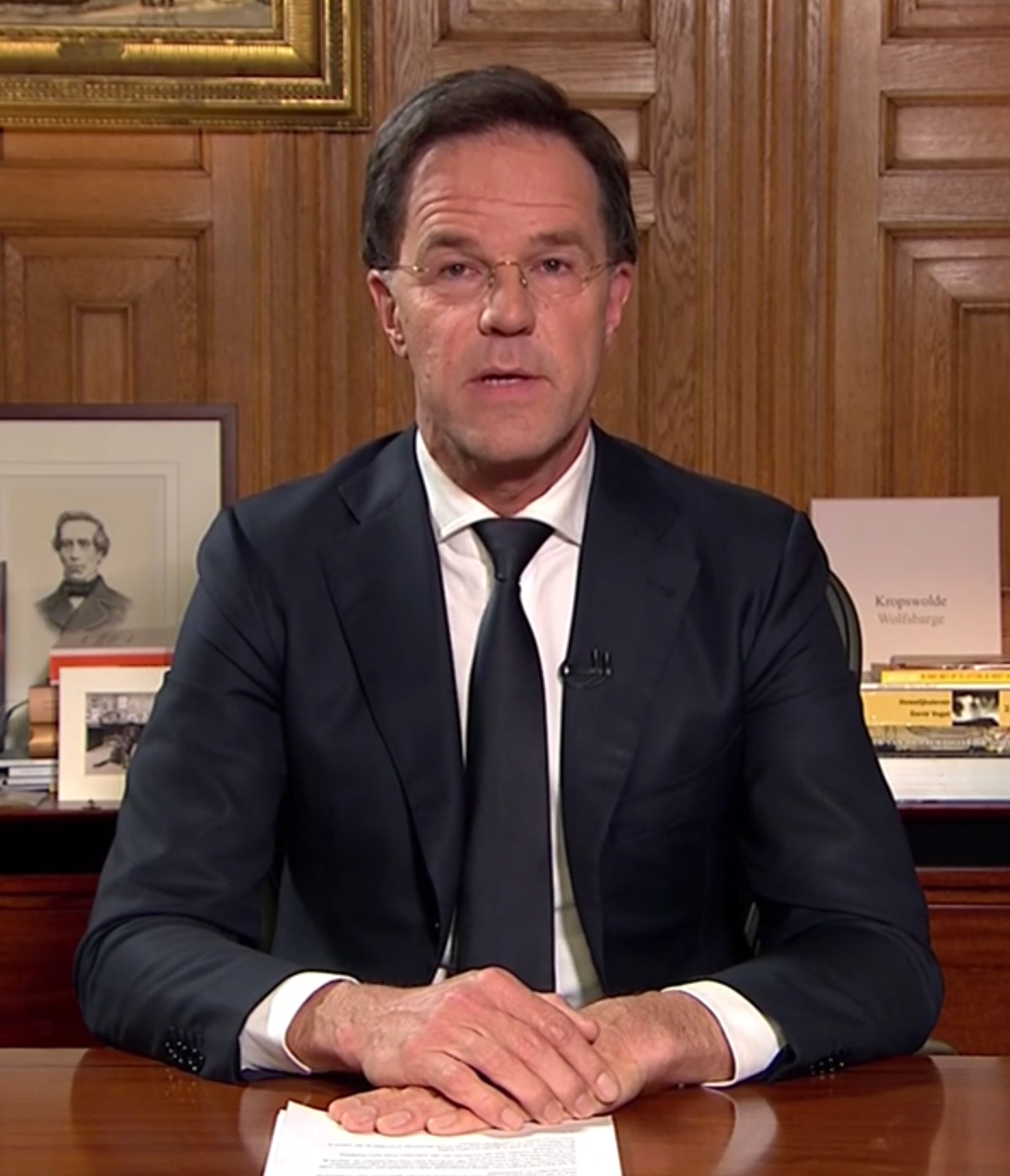 Lees hier de volledige televisietoespraak van premier Mark Rutte terug ...