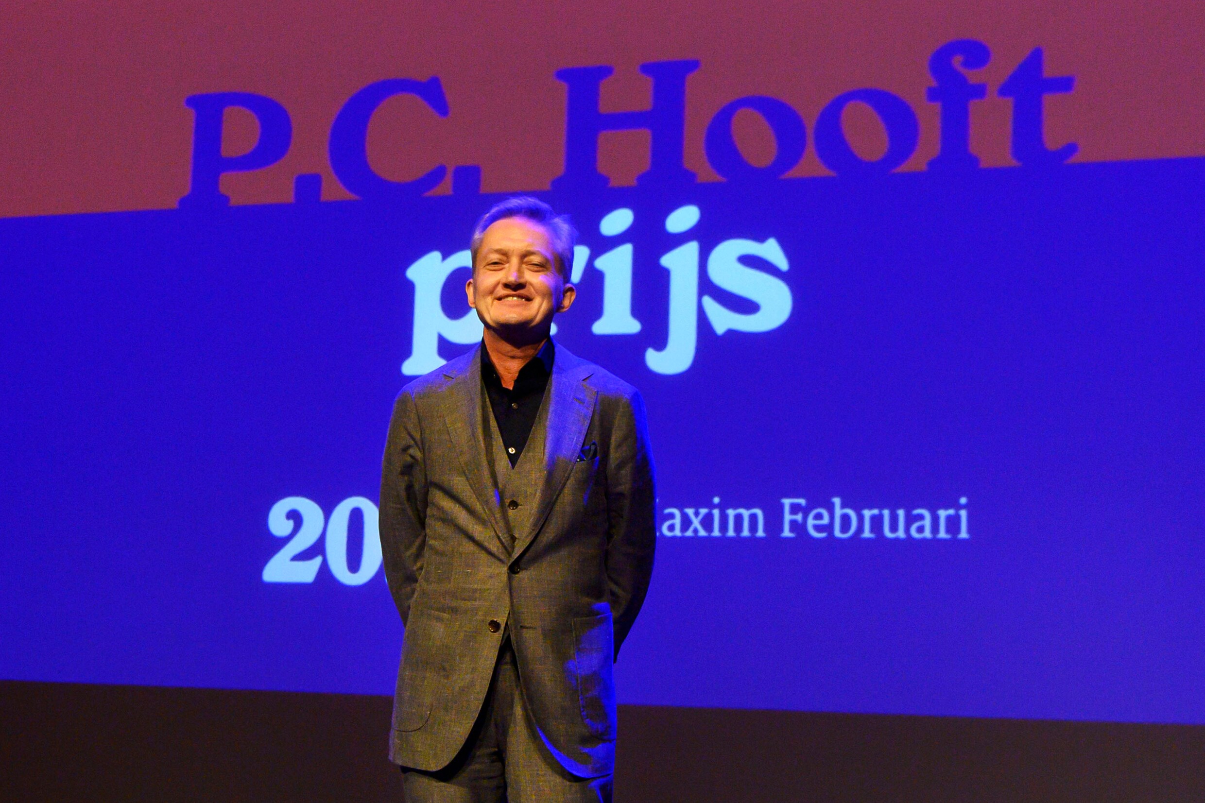 P.C. Hooft-prijs 2020 uitgereikt aan Maxim Februari
