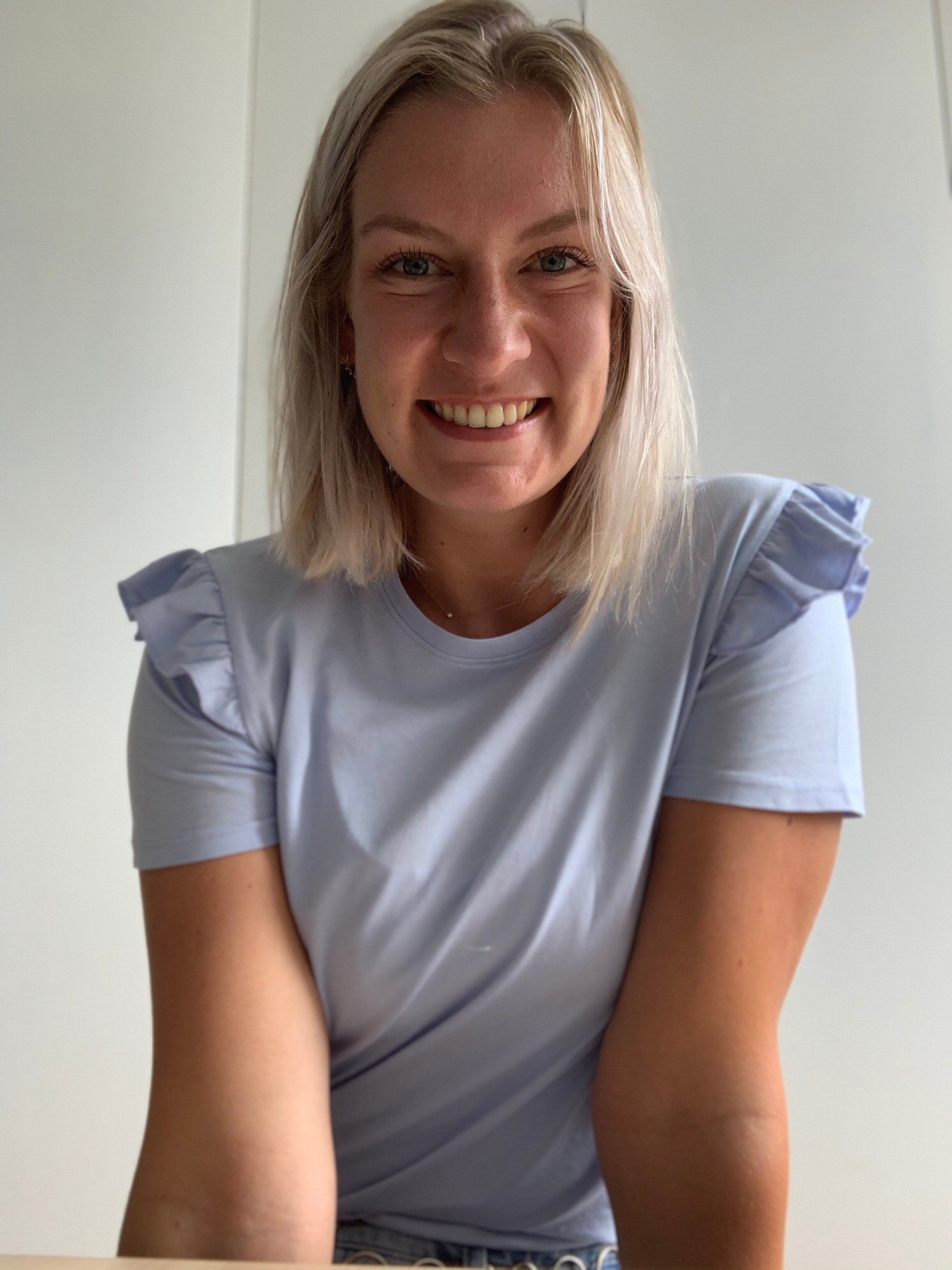 Liselot (29) onderging twee kaakoperaties in twee jaar tijd en vertelt ...