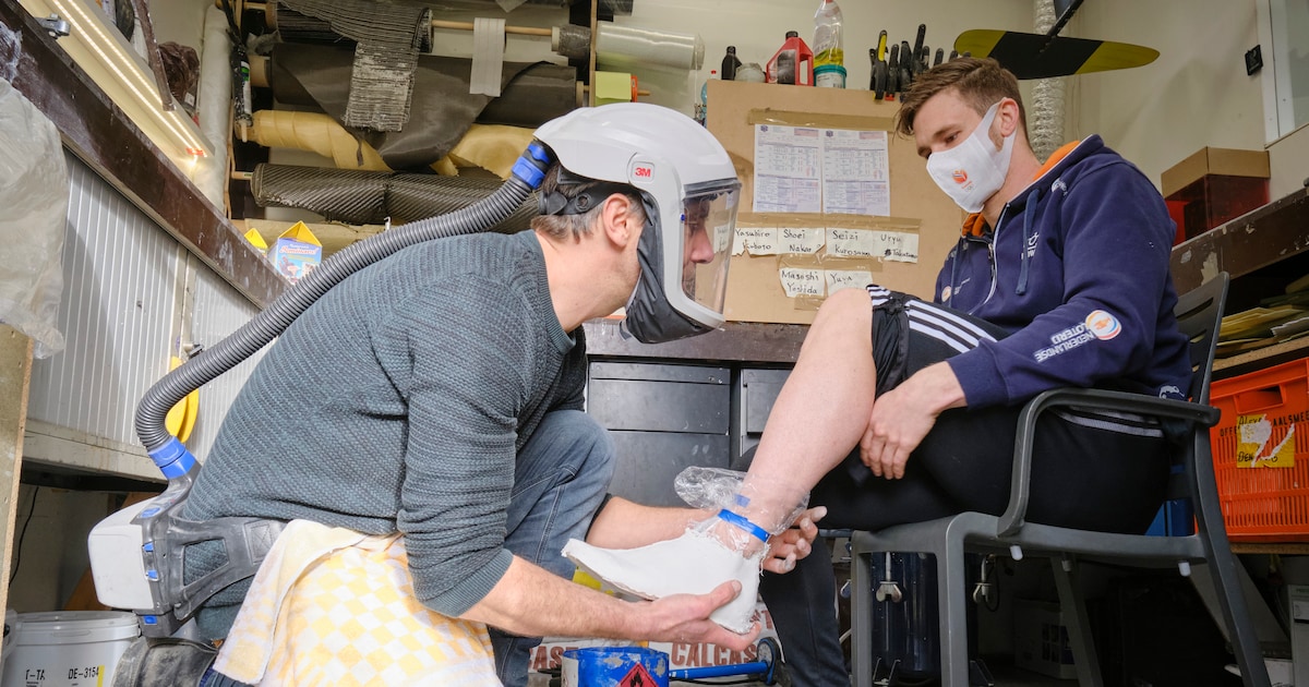 In Friese schuur wordt ‘anatomisch foutje’ bij baanrenner Harrie Lavreysen gecorrigeerd