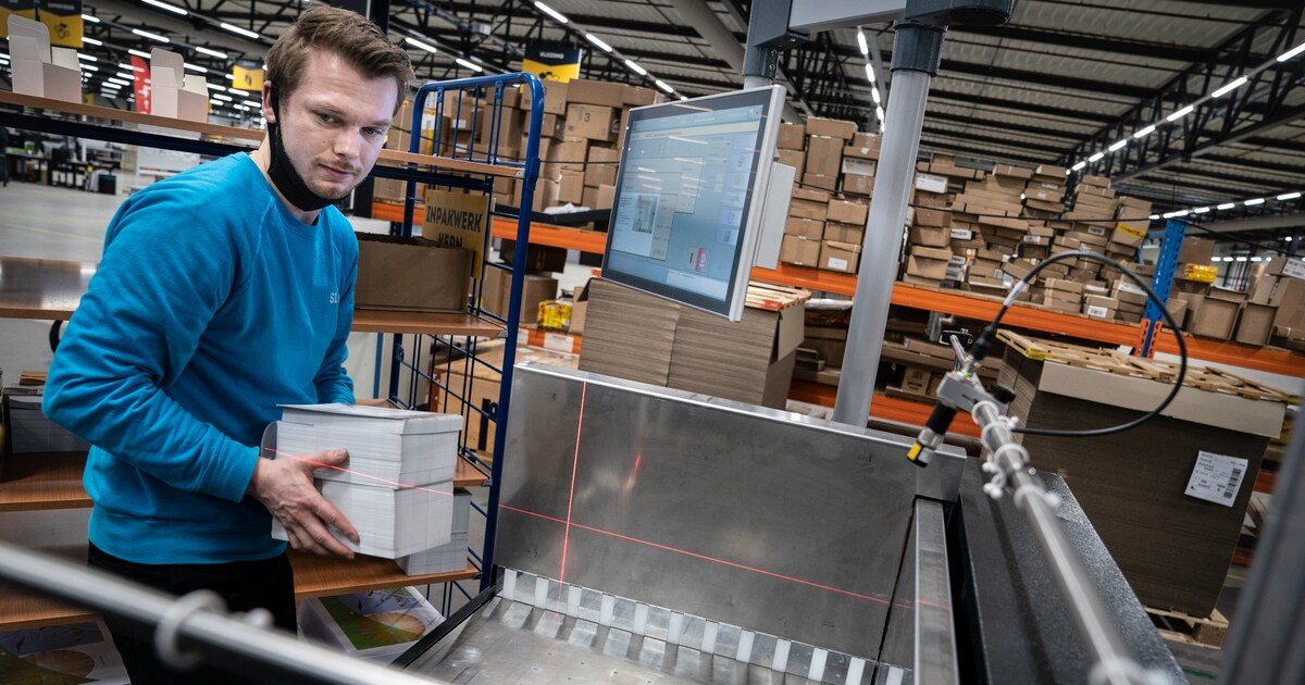 Pakketjes zonder loze lucht dankzij een slimme inpakmachine