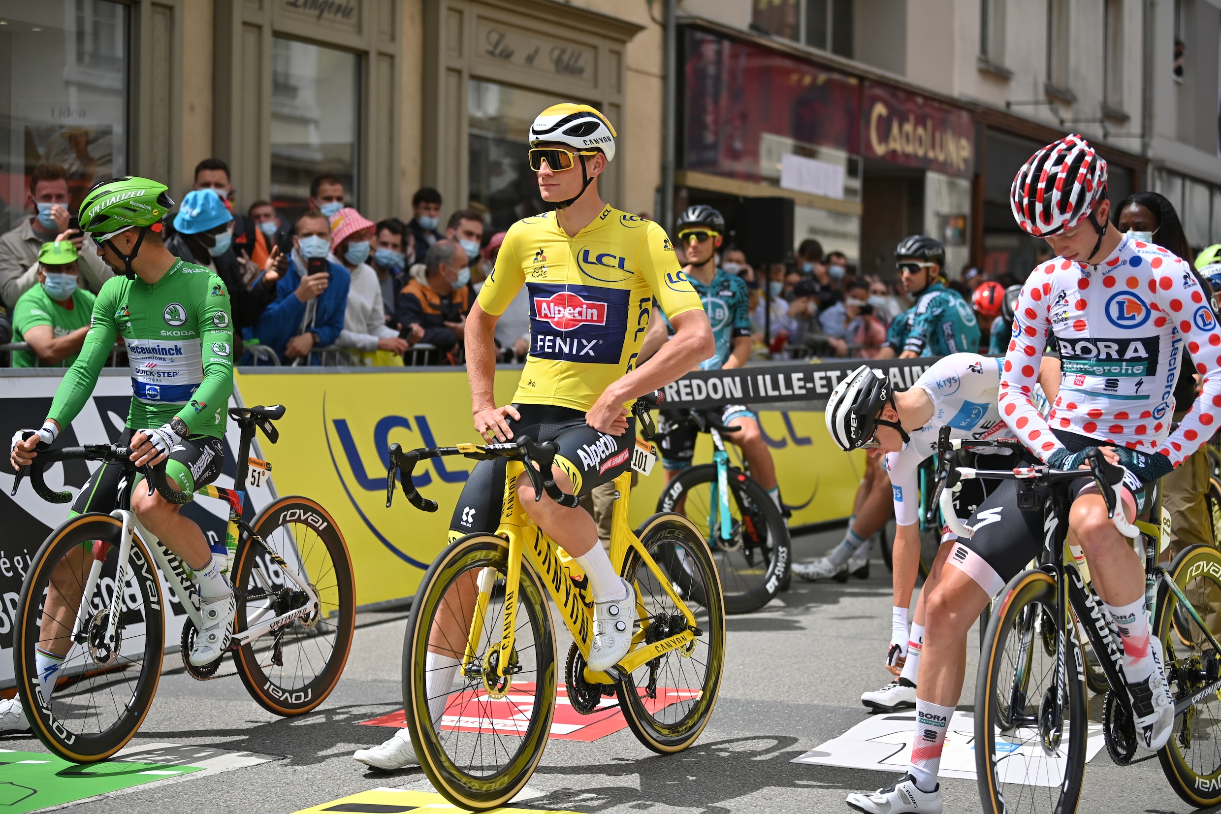 Nederlanders Van der Poel en Schelling geven de eerste Tour-etappes ...