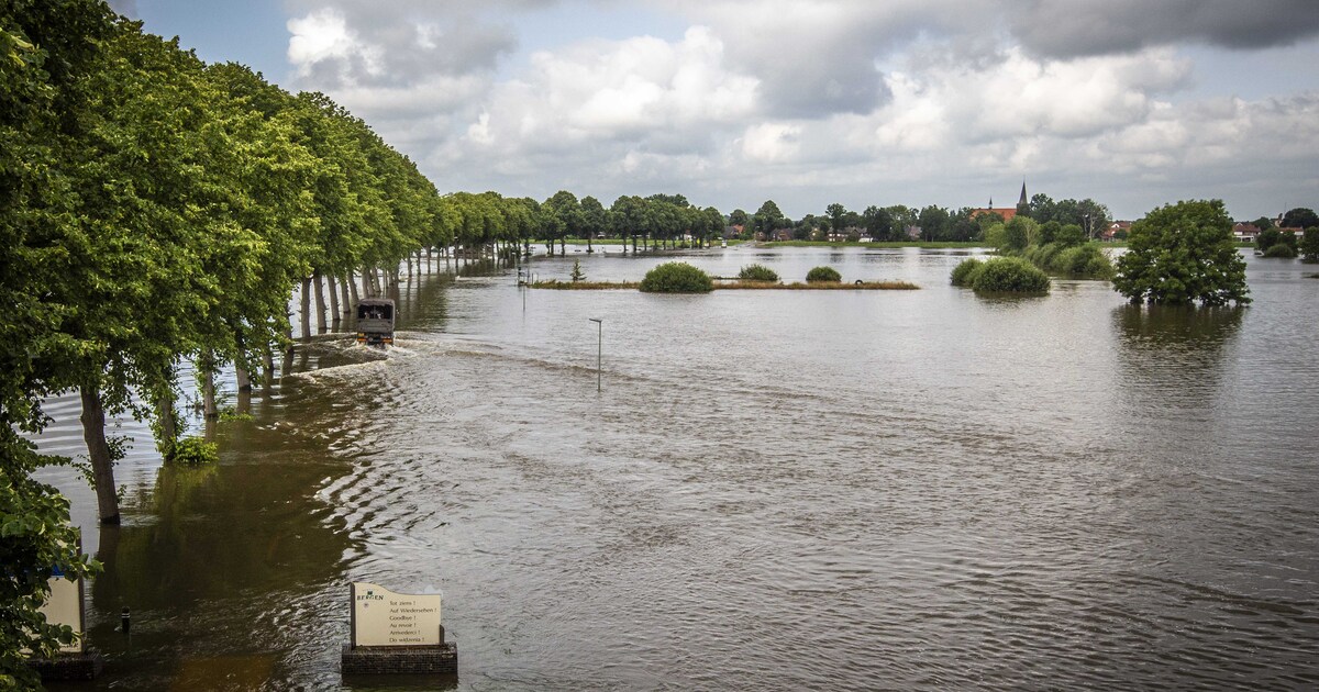 Ook in Noord-Limburg zakt het water weer. ‘We zijn hier door het oog van de naald gekropen’