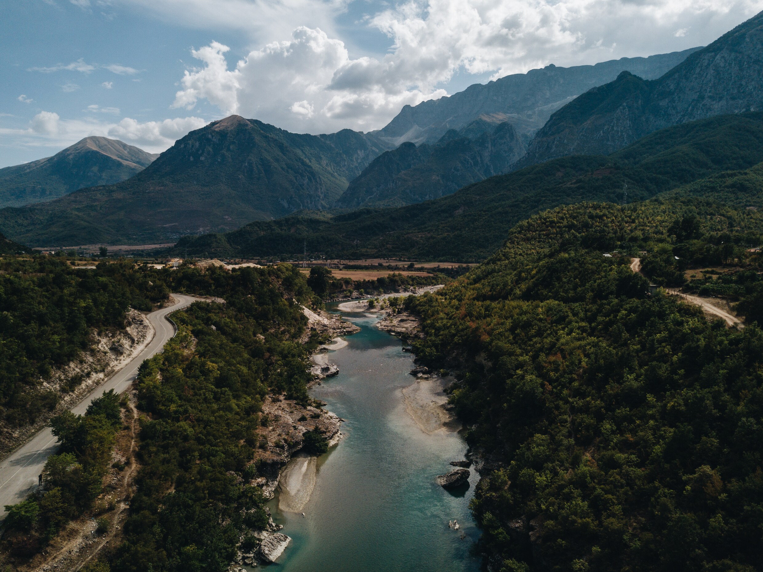 Albanië heeft de primeur: ‘Wilde rivier’ Vjosa als eerste in Europa ...