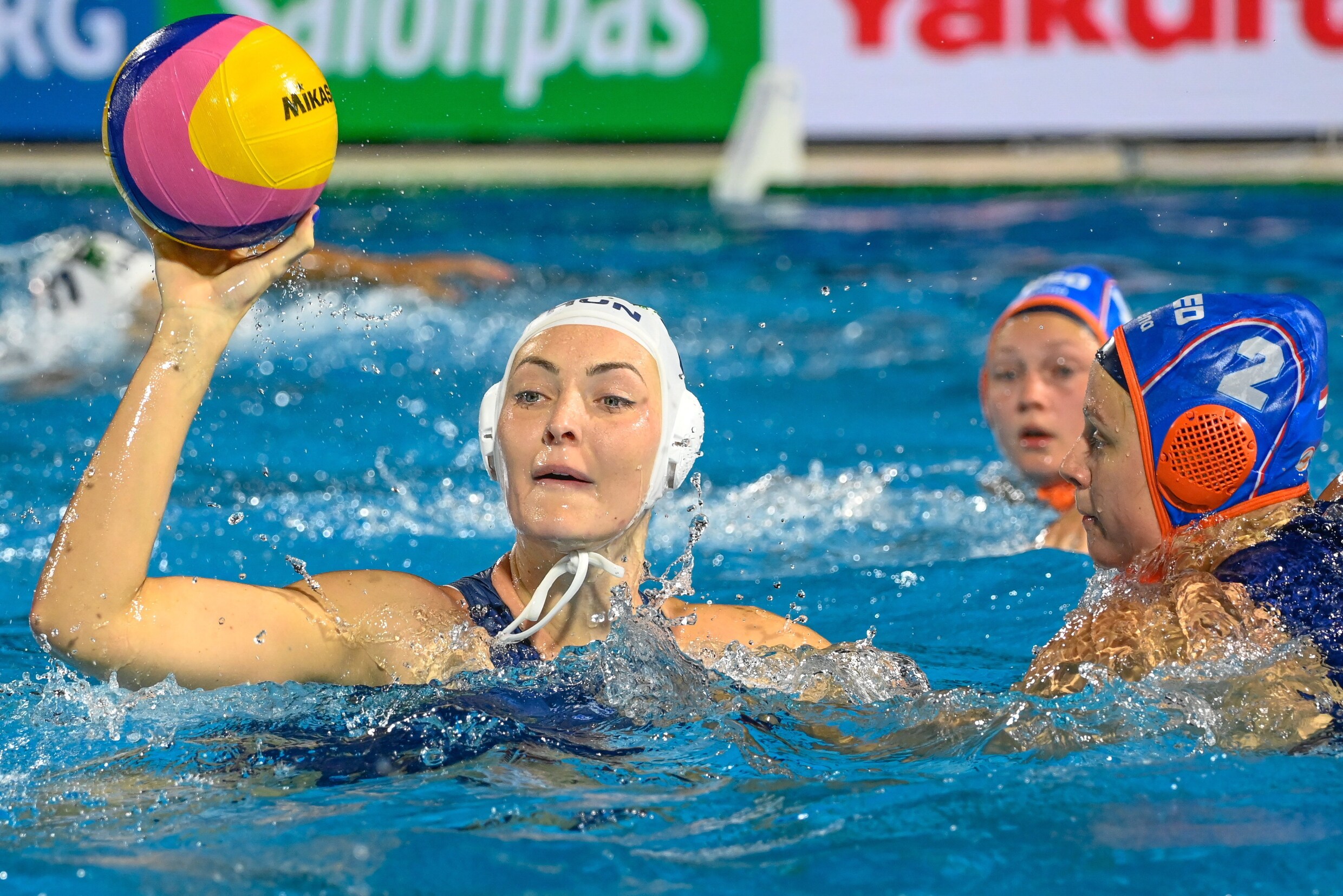 Waterpolosters Verliezen Van Hongarije En Missen Finale WK | Trouw