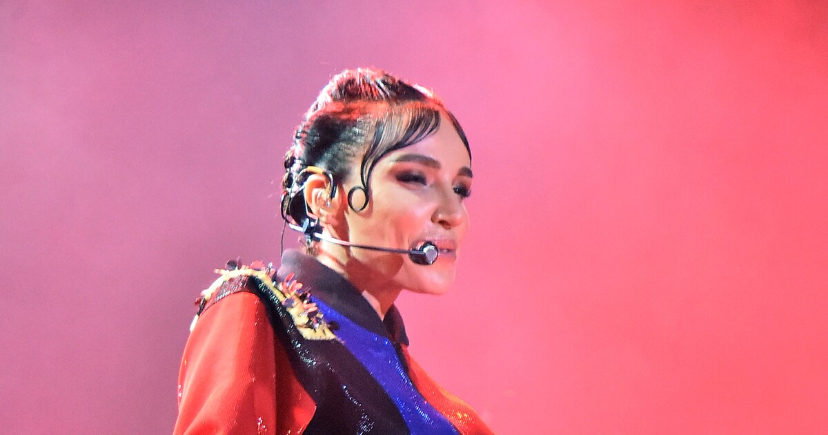 Turkse popster Gülsen gearresteerd vanwege uitspraak over religieuze ...