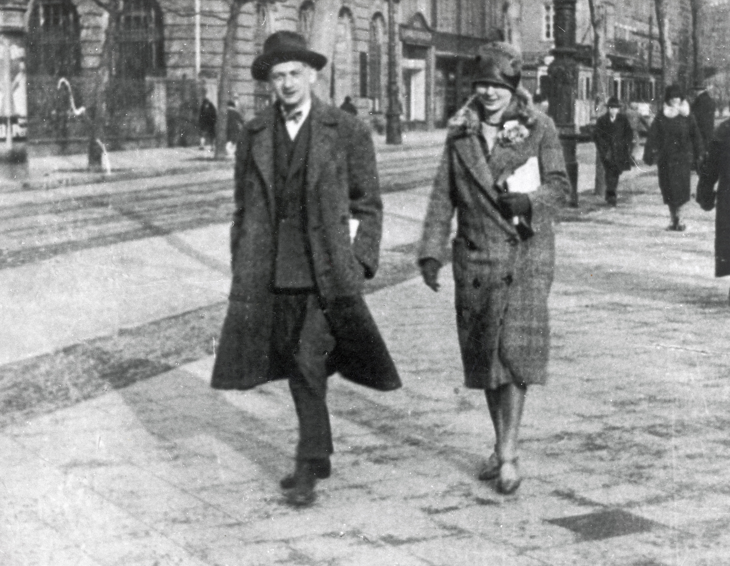 In ‘Eindeloze vlucht’ openbaren zich de twee passies van Joseph Roth ...