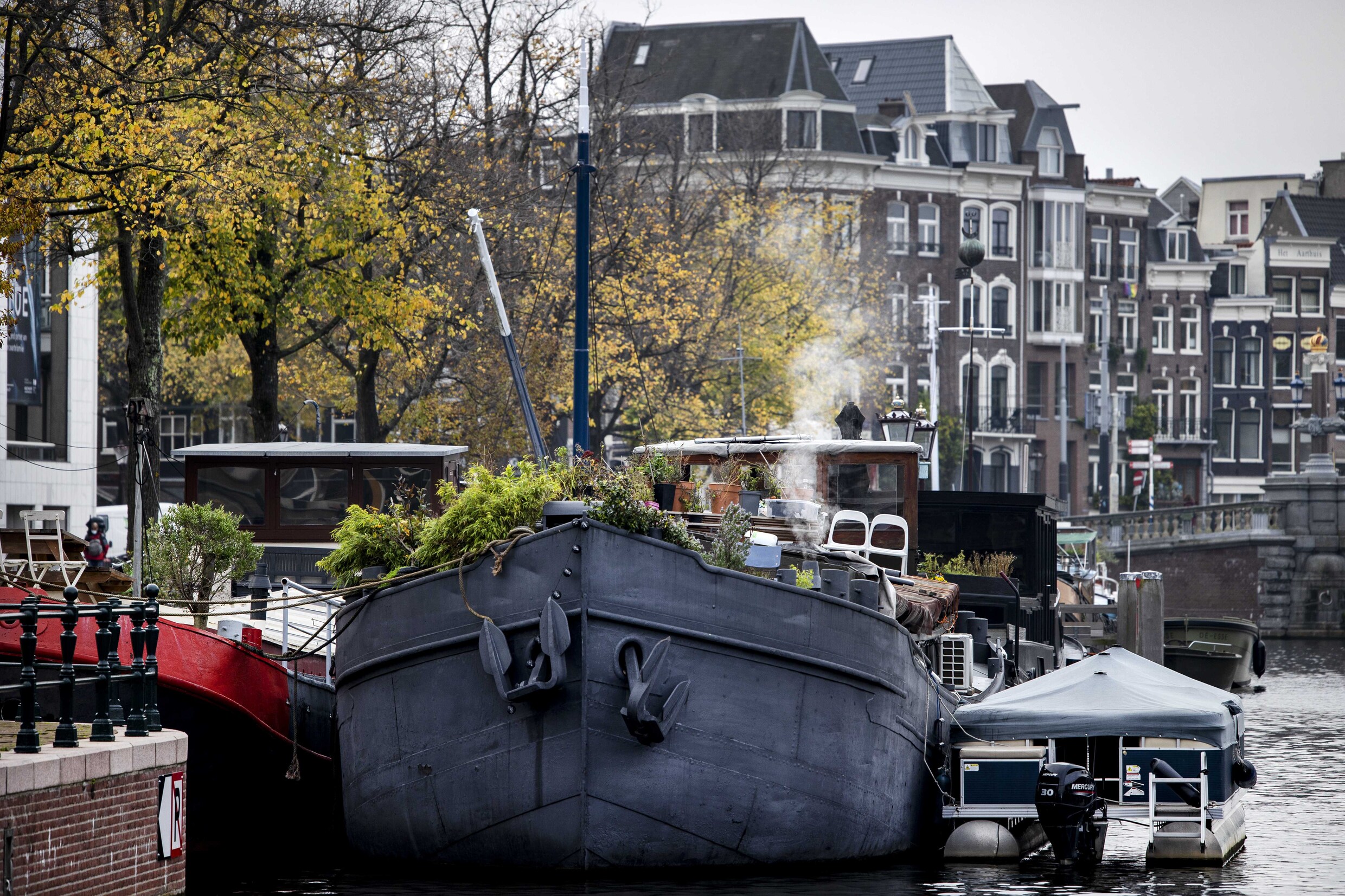 Indische Rijsttafel En Op Water Wonen Uitgeroepen Tot Erfgoed Trouw