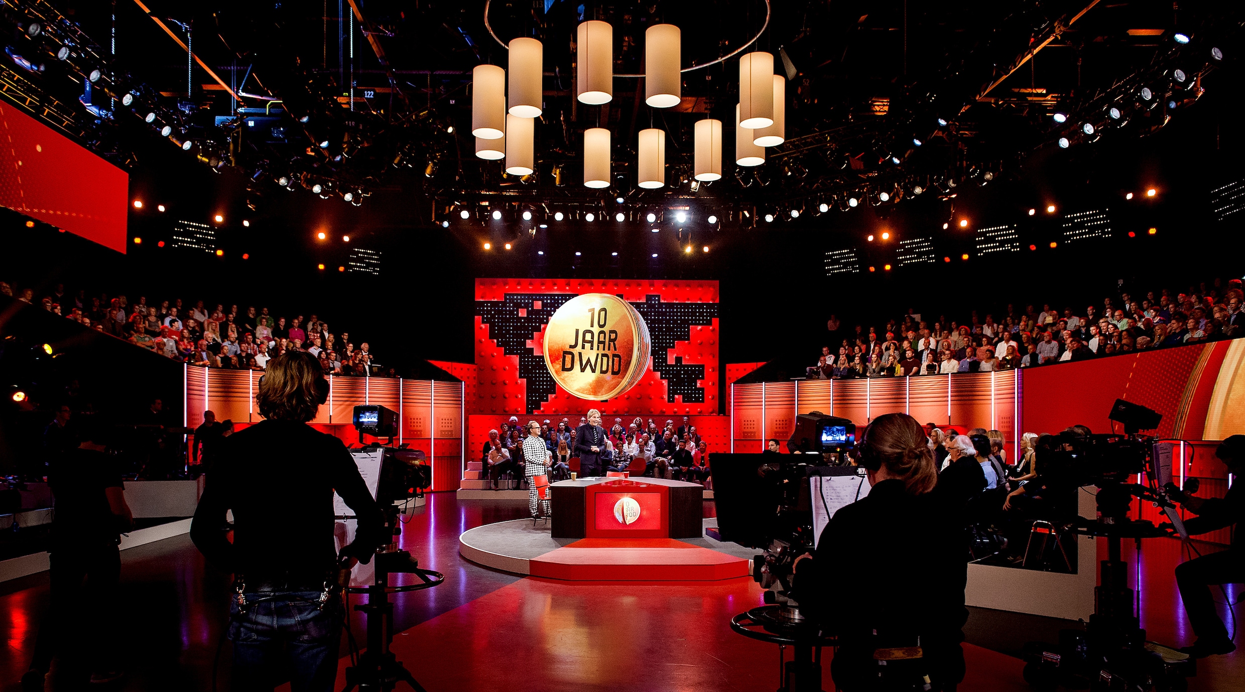De jaarurennorm, zoals gebruikt bij DWDD, maakt tussentijds opstappen ...