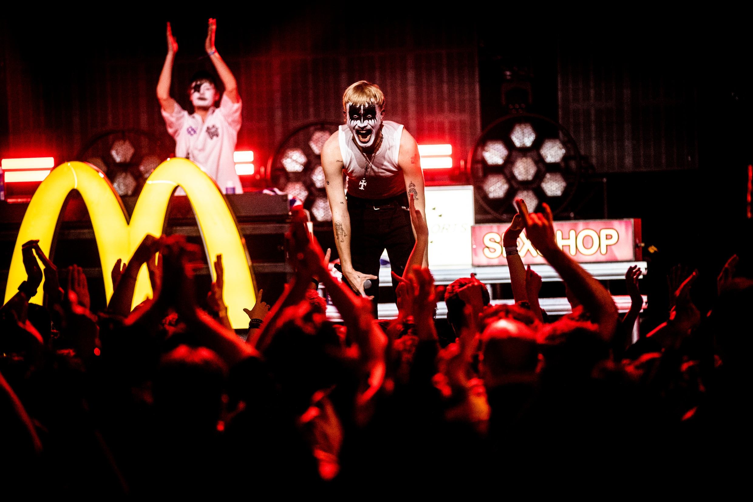 Jonge artiesten moesten creatief zijn in coronatijd, en dat merk je op ...