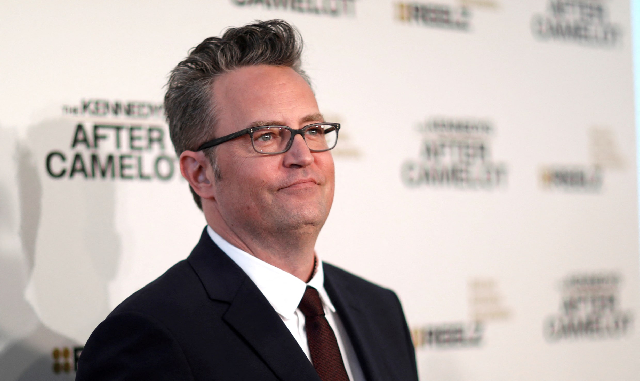 Friends-acteur Matthew Perry (54) overleden | Trouw