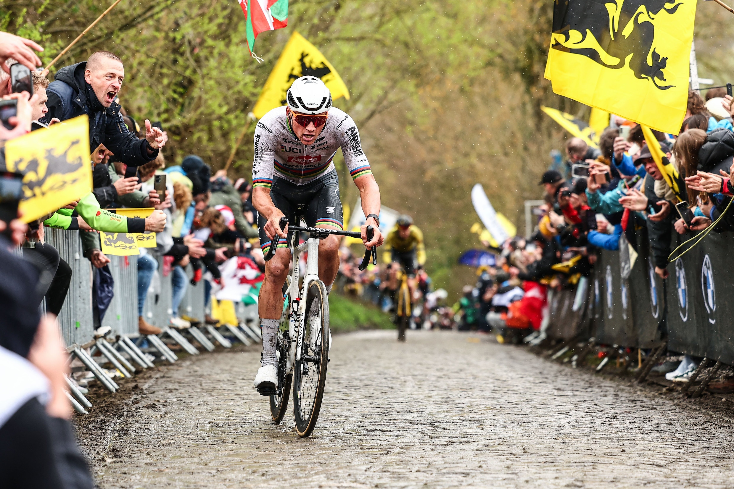 Fenomeen Mathieu van der Poel na zijn winst in Vlaanderen ‘Mooier