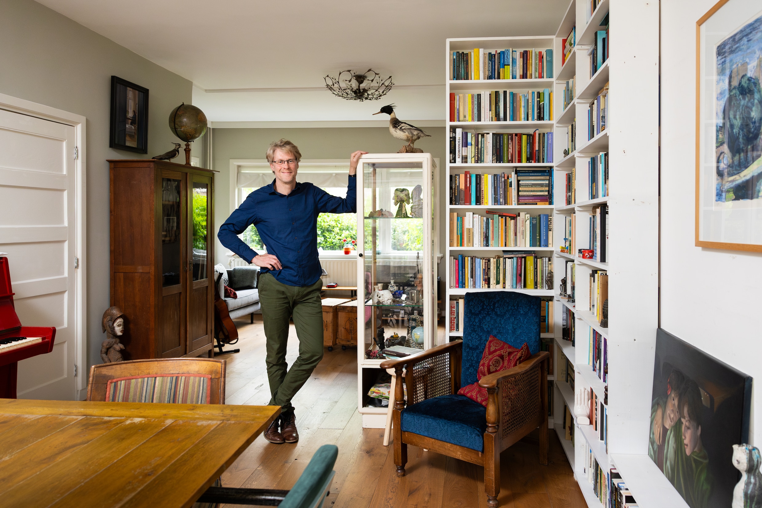 Arjen (50) bespaart niet op boeken. ‘Ik moet uitkijken dat ik er niet ...
