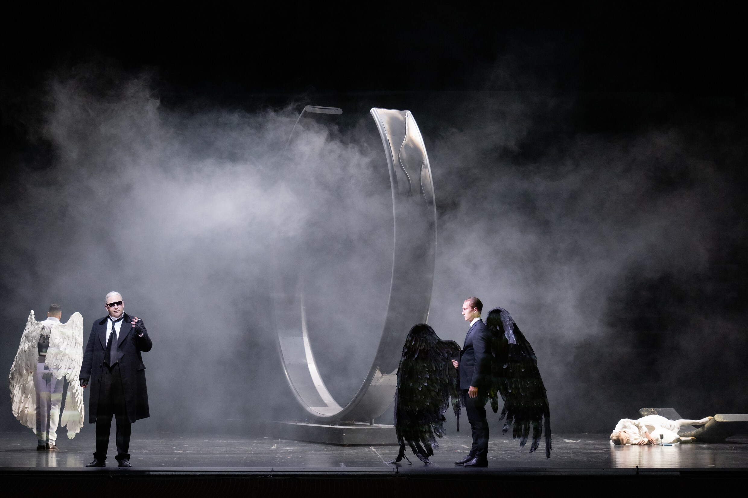 Recensie: Onbegrijpelijke ‘Fidelio’ ontvangt boe-salvo’s van publiek ...