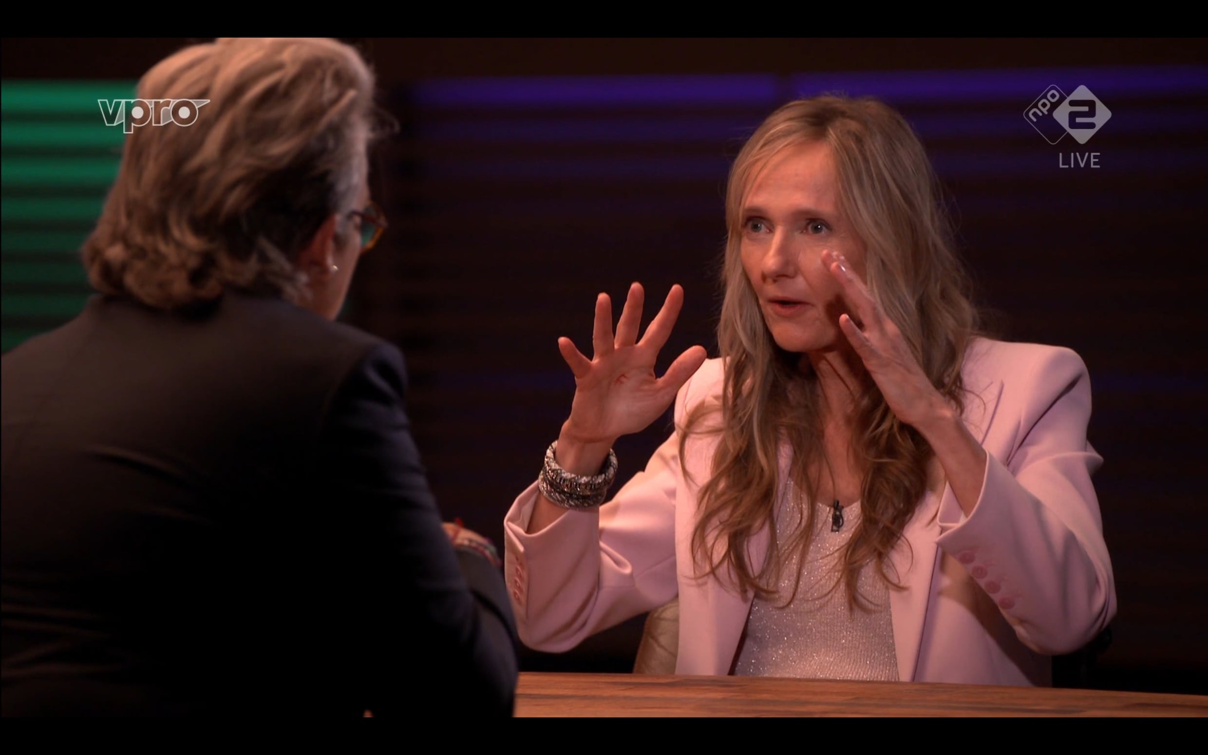 Van seksuele hoogtepunten tot morele dieptepunten Liesbeth Zegveld bracht de magie terug in