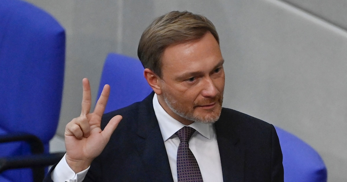 FDP withdraws from German coalition, threatens cabinet collapse