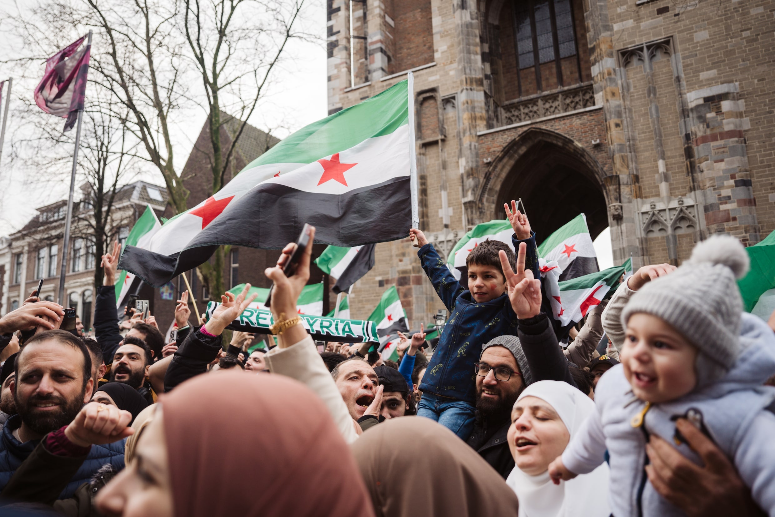 Sociale media verzieken de verhoudingen tussen Syriërs in Nederland ...