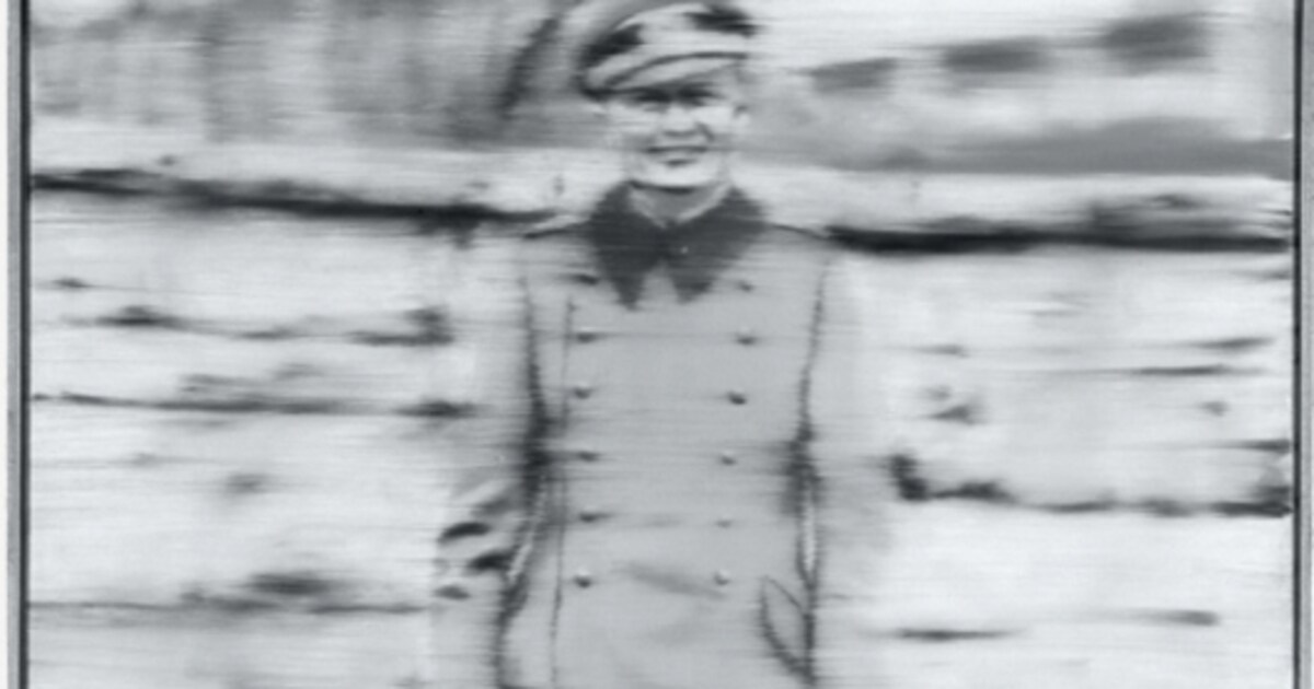 Oom Rudi was een man in een nazi-uniform | Trouw