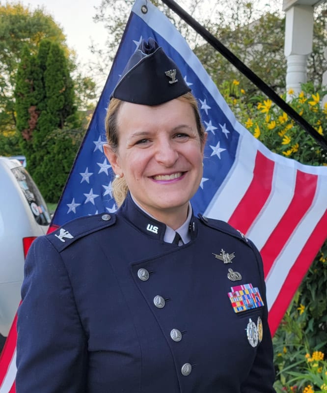 De Amerikaanse kolonel Bree Fram is transgender, maar weigert gedwongen ...