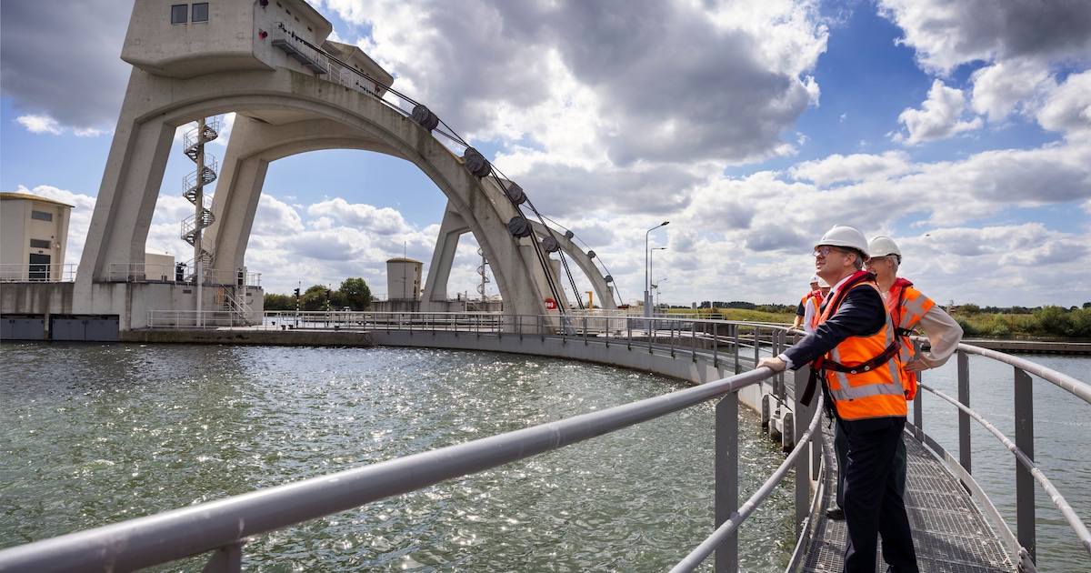 De waterkraan van Nederland werkt prima. Maar dan moet er wél genoeg water zijn