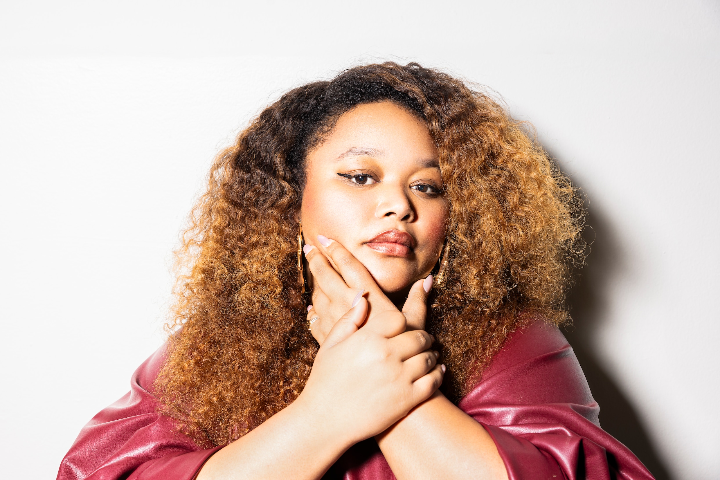 Actrice Sarah Janneh: ‘Ik heb heel lang gezocht naar wat mijn thuis is ...