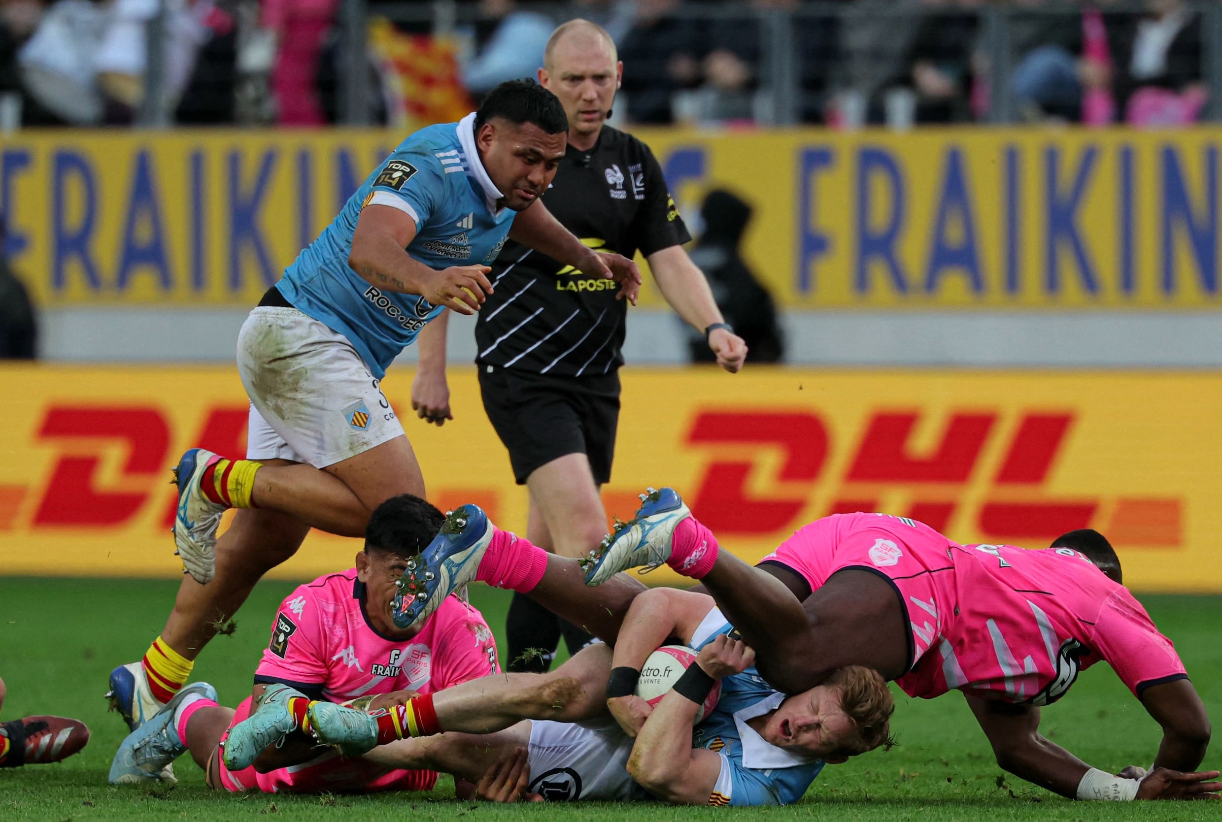 Hoeveel klappen kan het hoofd van een rugbyer aan? Slim bitje moet ...