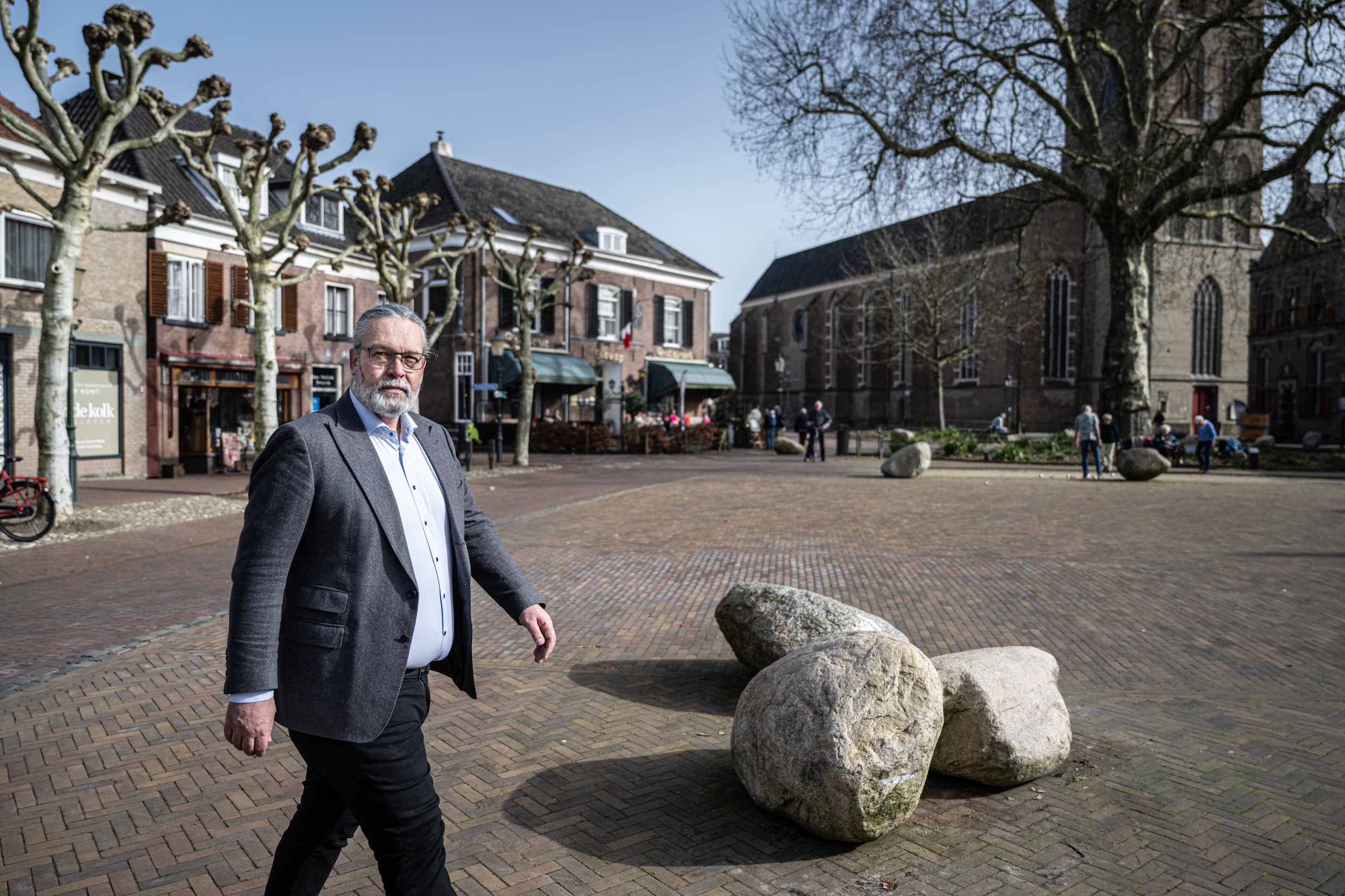 Lochemse wethouder blikt terug op azc-subsidie: ‘Is die actie mislukt ...