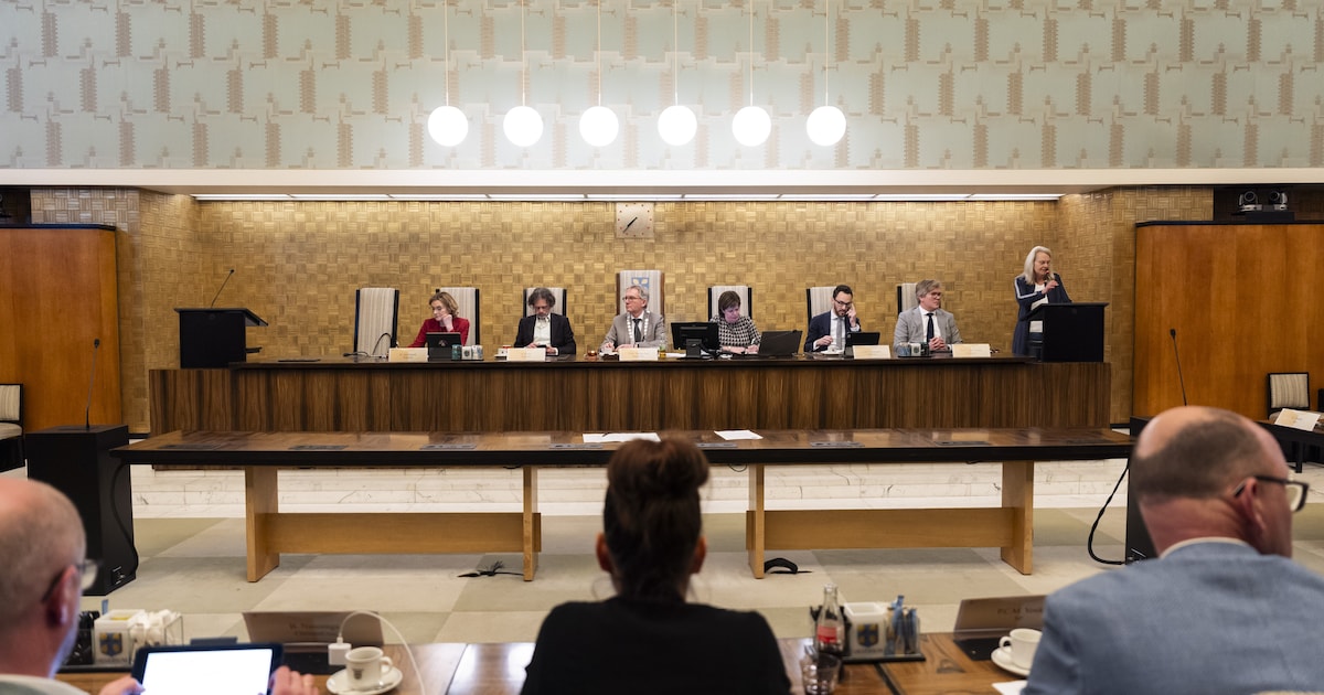 Een Hilversumse wethouder emigreerde naar Rusland. Waarom bleef het daarna zo stil?