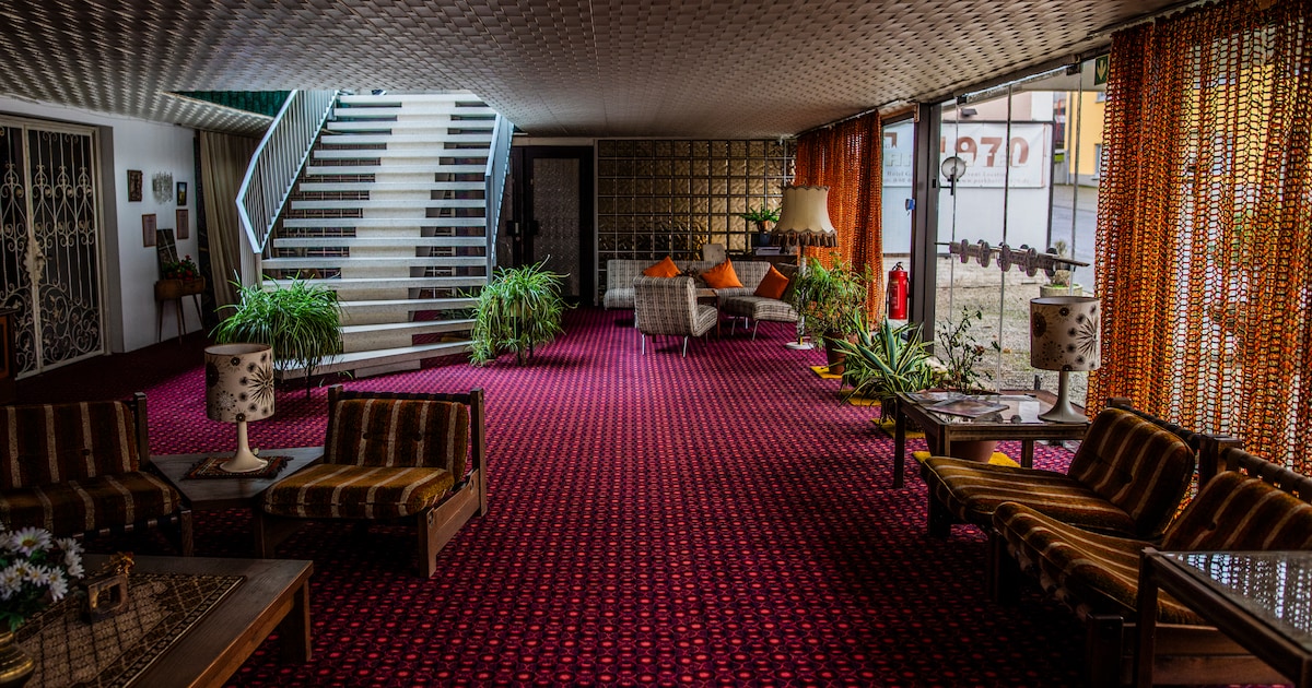 In dit Duitse hotel stond sinds 1970 de tijd stil | Trouw