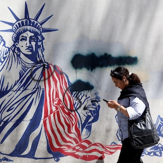 Is er nu wel of geen deal tussen de Verenigde Staten en Iran? Beide landen zijn vooral druk met armpjedrukken