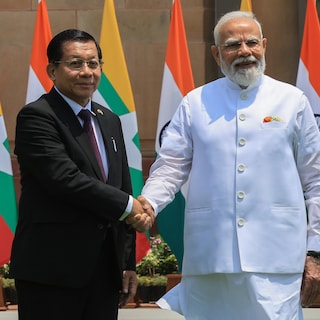 India helpt Myanmar verder uit isolement