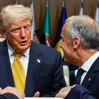 Handelsoorlog laait weer op: Trump kondigt heffingen op Canadese goederen aan