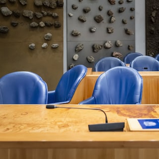 Vrouwelijke Kamerleden willen meer hulp voor slachtoffers deepfakeporno