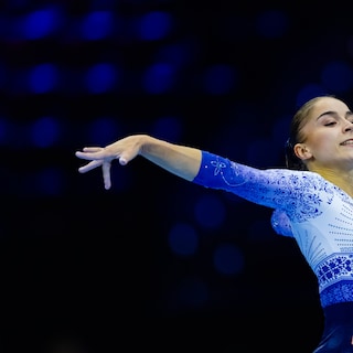 Turnster én moeder Vera van Pol wil van turnen een sport maken voor vrouwen, niet alleen voor meisjes
