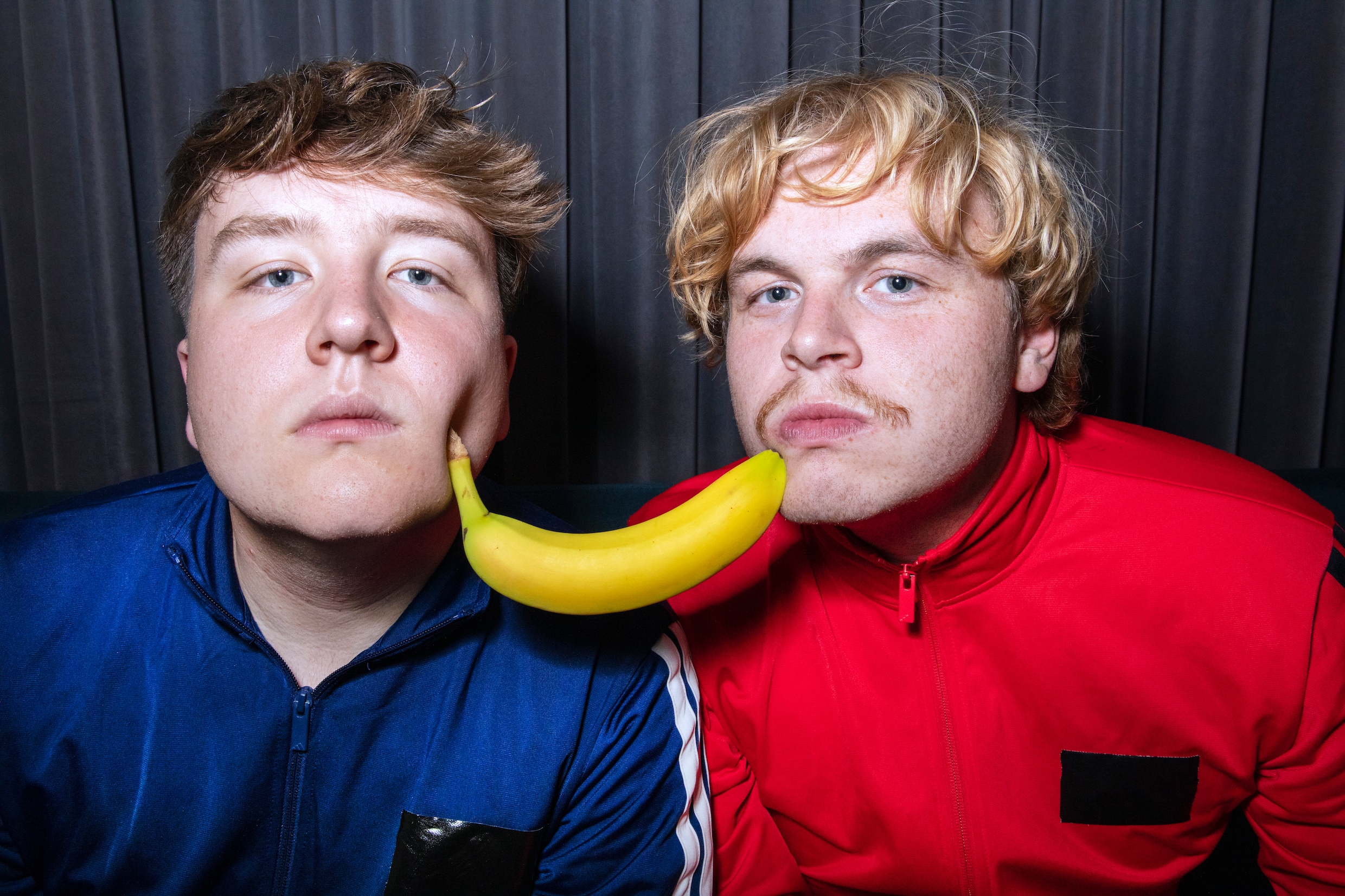 Tim Kanon (25) en Leon Wohlrabe (22) fileren, in de geest van Van ...