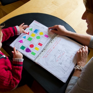 Kleine kinderen vaker bij dokter als gezinssituatie zwak is