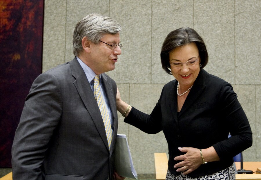 VVD-kamerlid Charlie Aptroot (VVD) en kamervoorzitter Gerdi Verbeet. © ANP