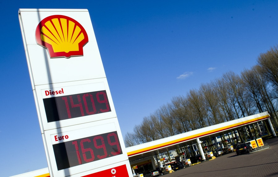 Einde aan zegeltjes plakken bij Shell | Trouw