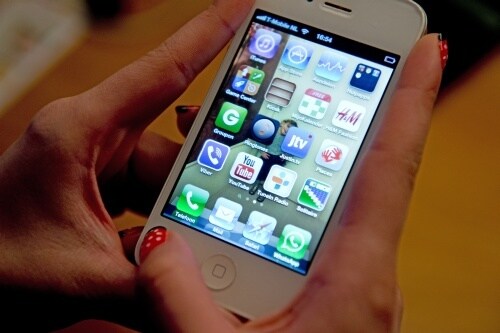 'Opslag telecomgegevens schaadt grondrechten'