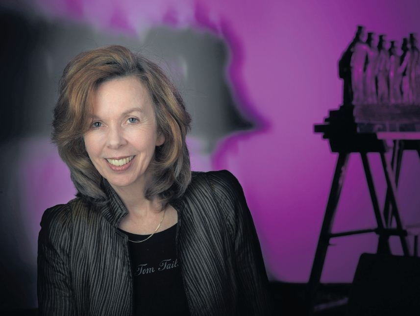 Advocate Adèle van der Plas. 'Ik vind dat minister Opstelten en het parlement moeten zeggen: 'De zaak-Demmink moet onmiddellijk tot op de bodem worden uitgezocht'