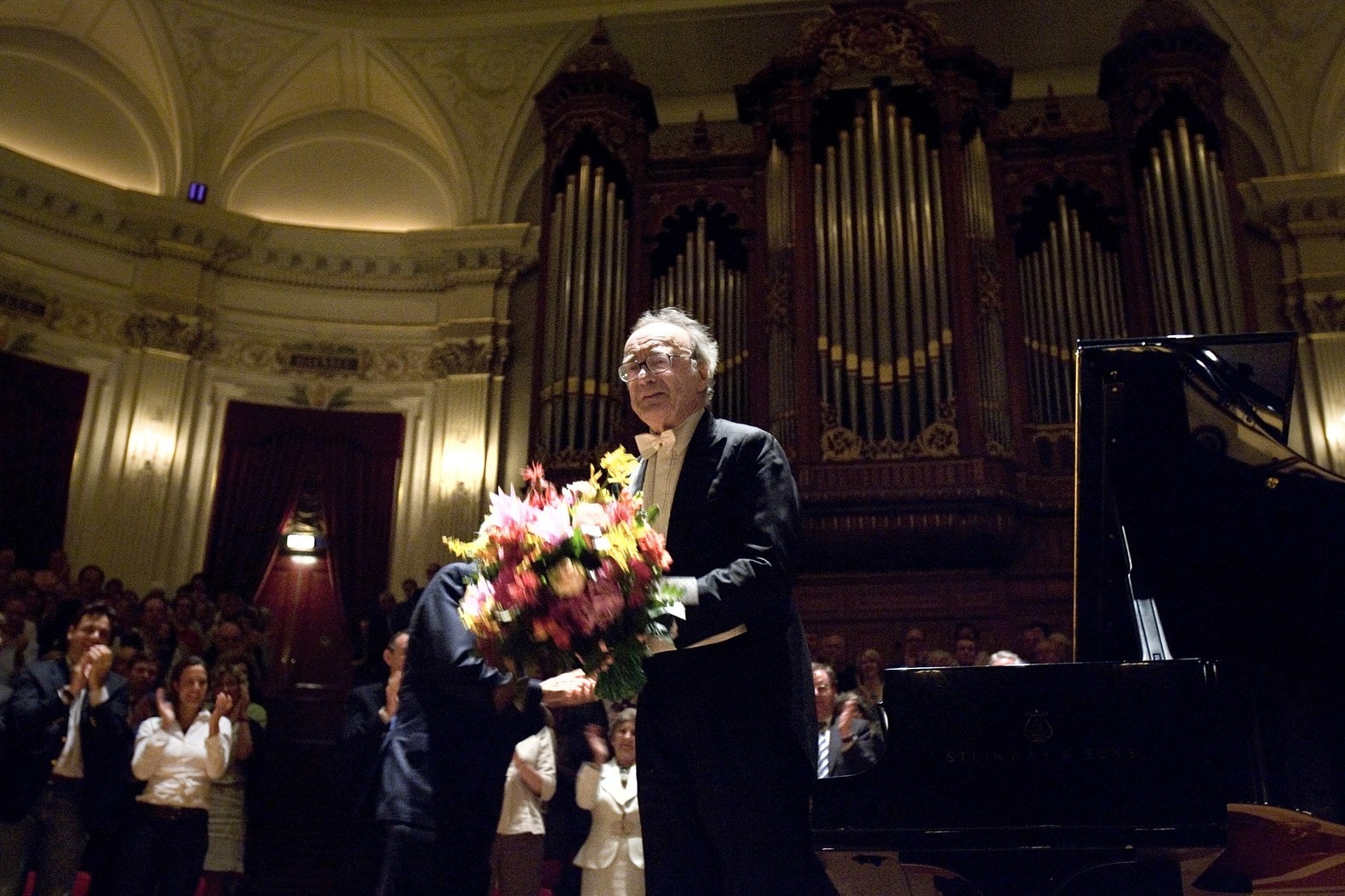 Meesterpianist Brendel alleen leraar voor wonderkind Kit Armstrong Trouw